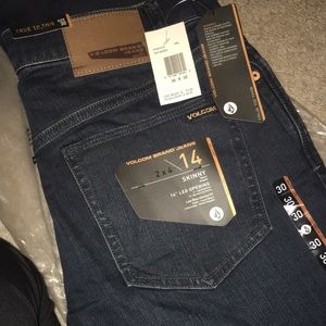 Brand new guys volcom jeans
